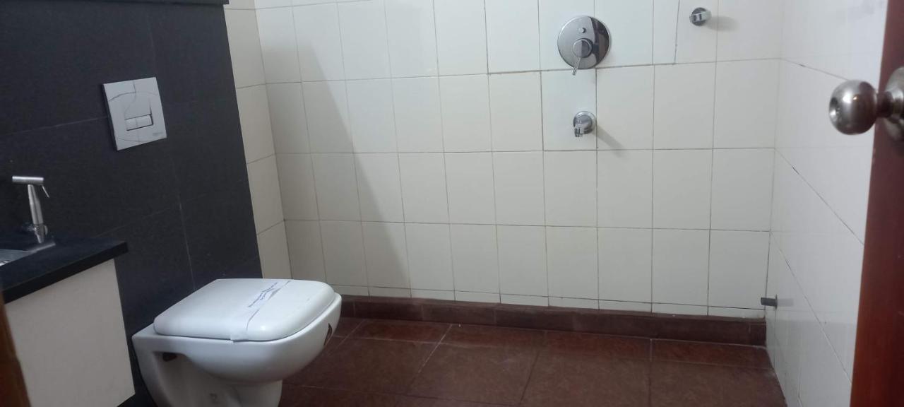 Hazmi Inn Perintalmanna Exteriér fotografie